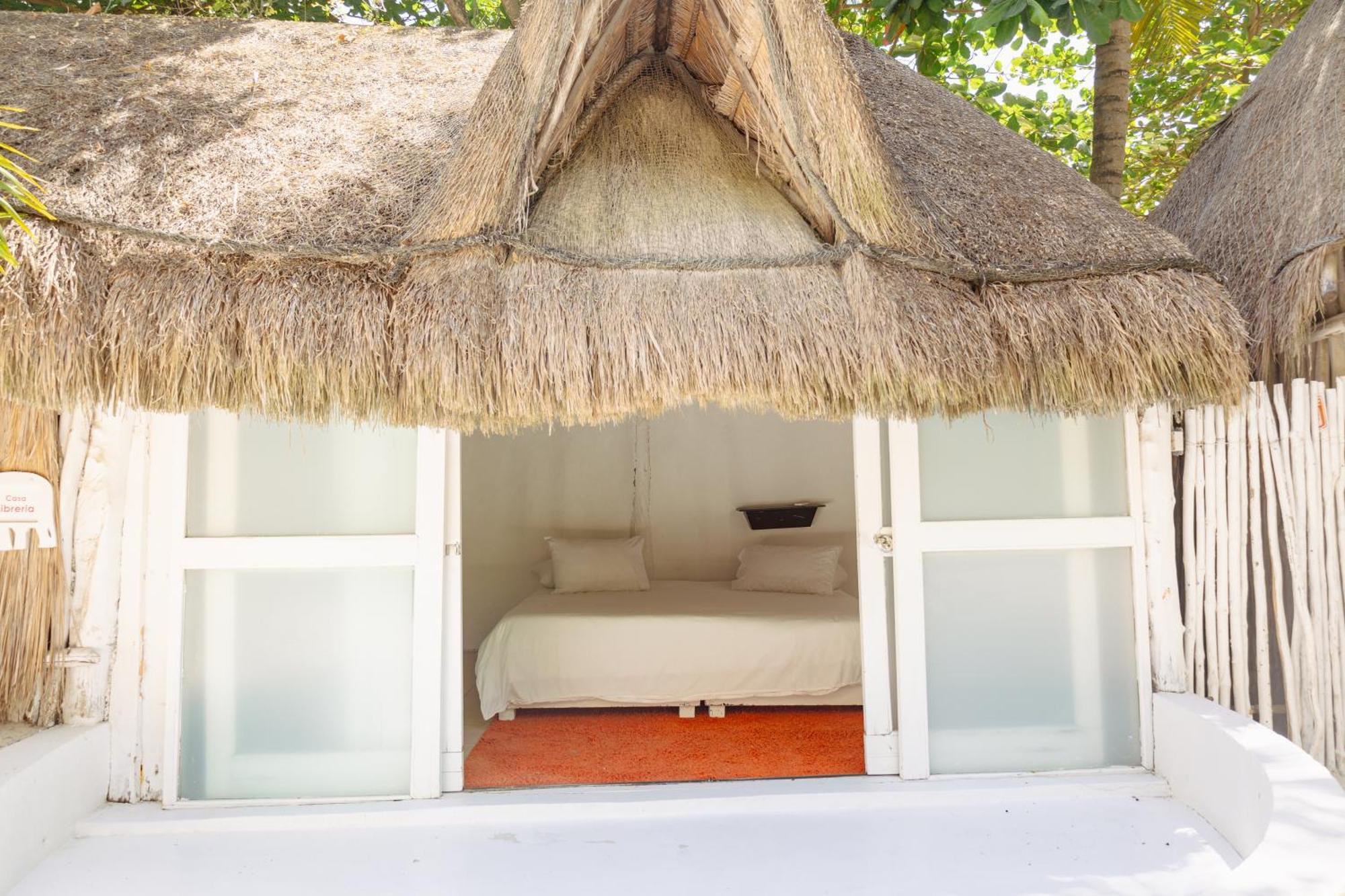 Shambala Beach House Tulum Eksteriør billede