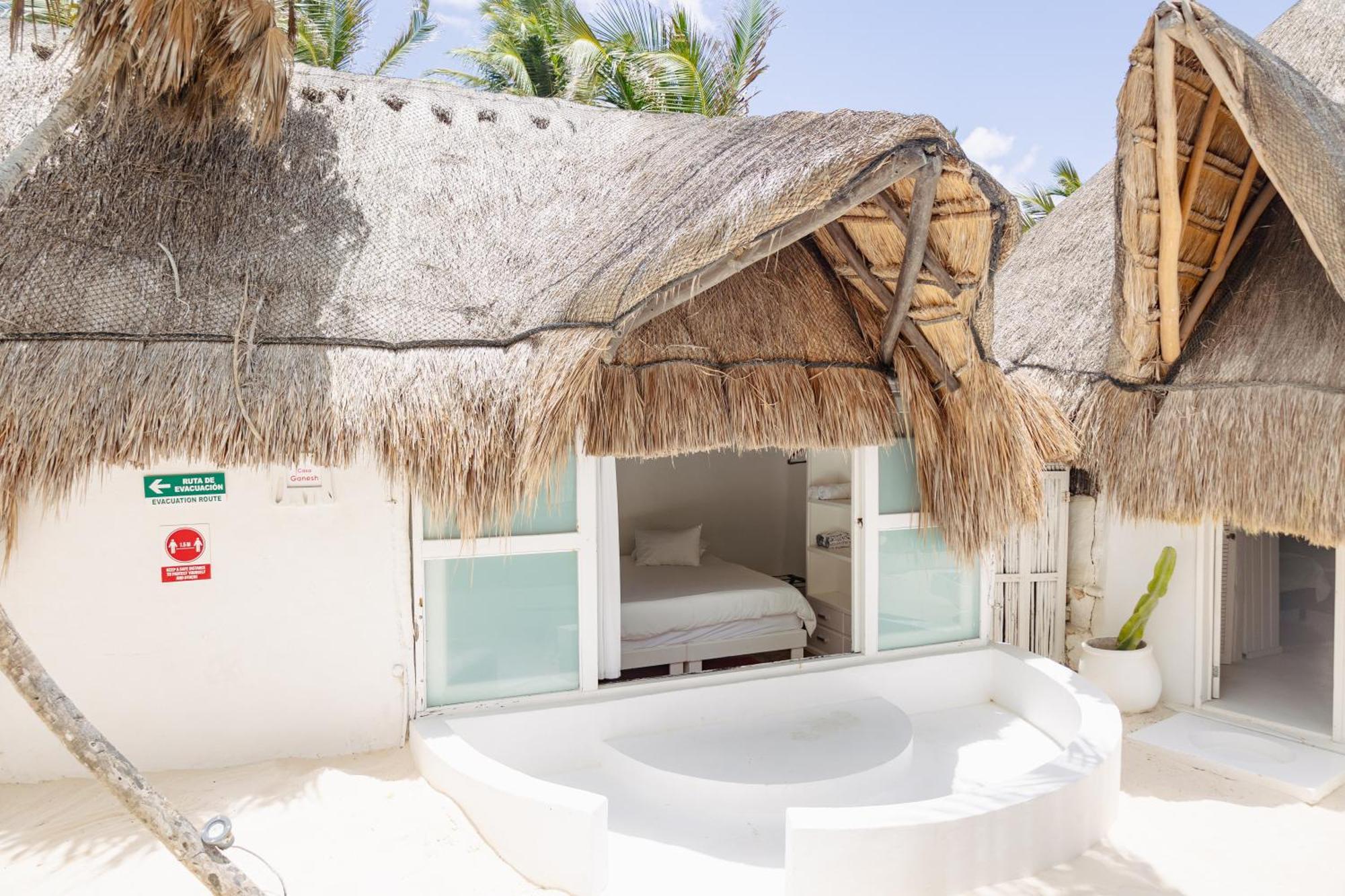 Shambala Beach House Tulum Eksteriør billede